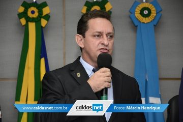 Entrega da Comenda Pedro Belo de Oliveira – Câmara Municipal de Caldas Novas